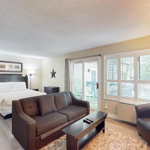 Condo 206 at North Creek Resort，位于蓝山的酒店