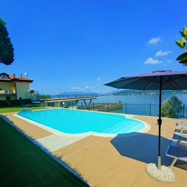 Scarlet Flower - Lago Maggiore，位于梅纳的酒店