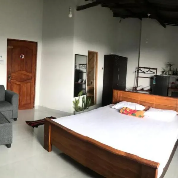 S V homestay，位于康提的酒店