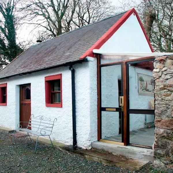 Traditional 18th century converted stables，位于韦克斯福德的酒店