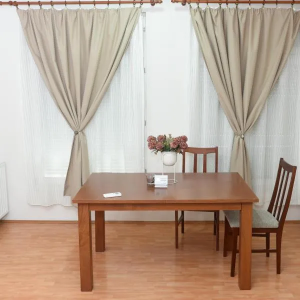 Apartmani Glavinić，位于伊万尼察的酒店
