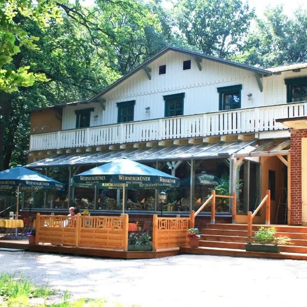 库热翰斯德文酒店，位于施特拉尔松德的酒店