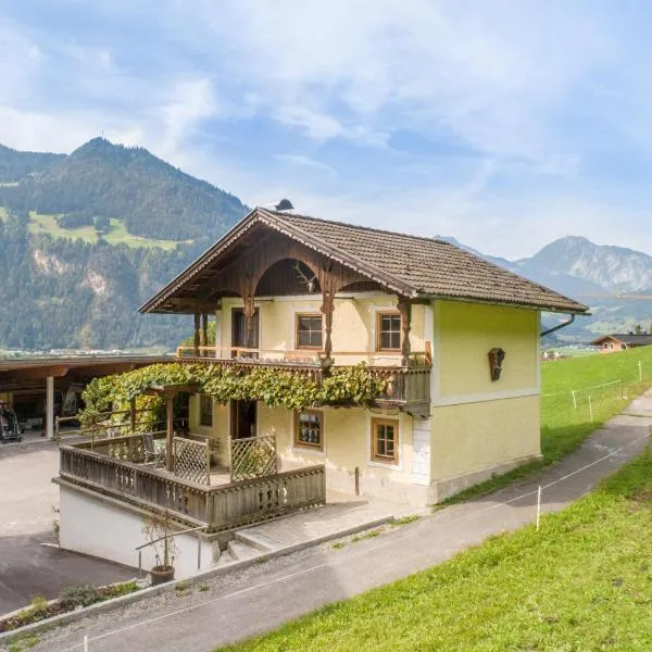 Chalet Anna，位于Bruck am Ziller的酒店