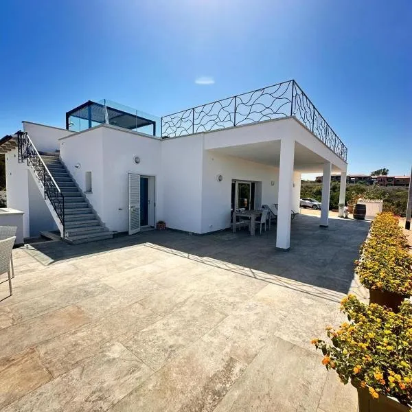 Villa Giulia，位于阿兰奇湾城的酒店