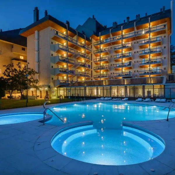 Oroel Hotel & SPA，位于哈卡的酒店