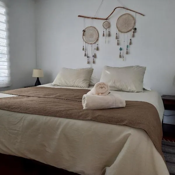 Casa Interior en La Cruz Quillota，位于基约塔的酒店