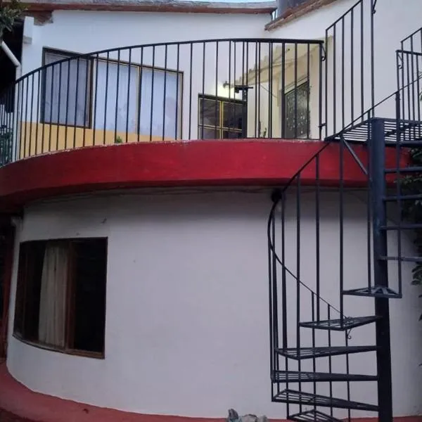 Linda Casa en Tepoztlan centro 1，位于休特佩克的酒店