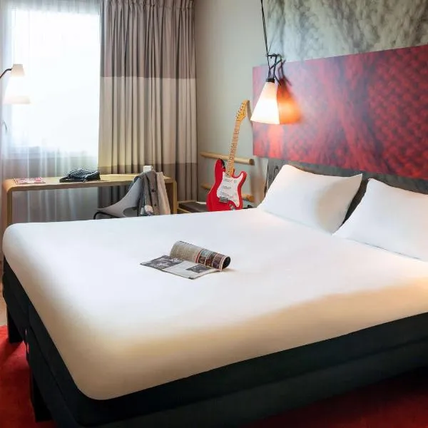 ibis Rueil-Malmaison Centre，位于吕埃尔-马尔迈松的酒店