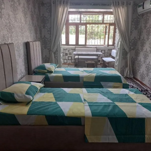 Uzbek House - Andijan 1，位于安集延的酒店