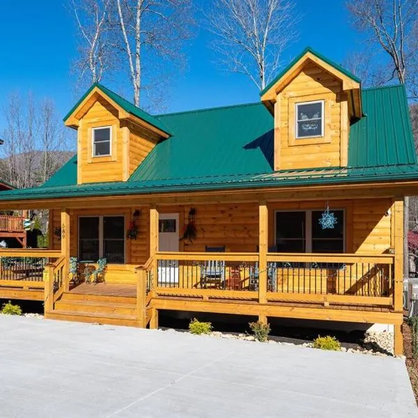 The Snow Owl Cabin，位于马吉谷的酒店