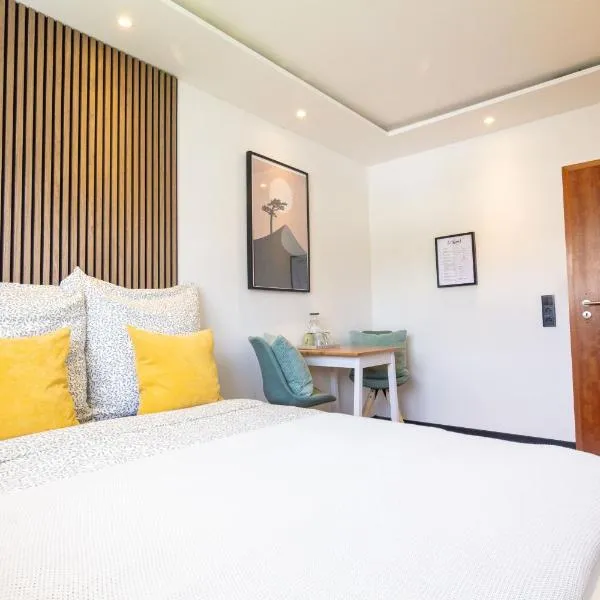 Cozy Kyōto Room - Homestay - Doppelzimmer mit Gemeinschaftsbad，位于科隆的酒店