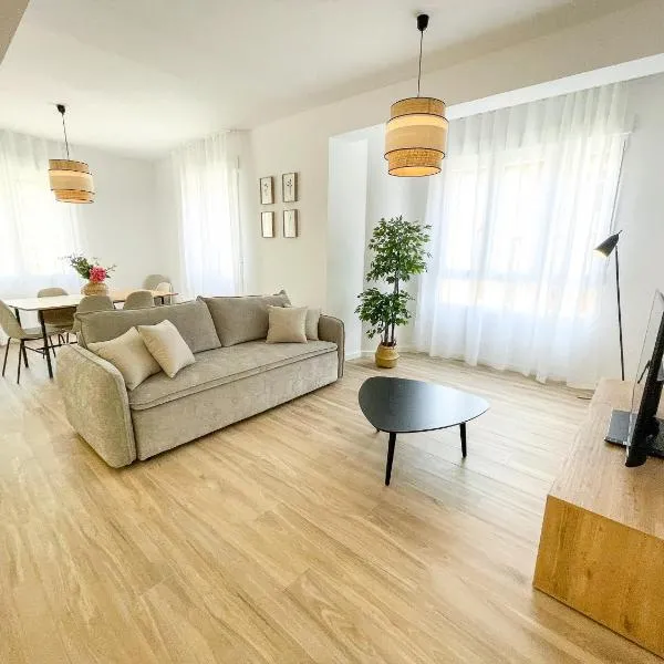 Apartamentos Zaragoza Gran Vía 3000，位于萨拉戈萨的酒店