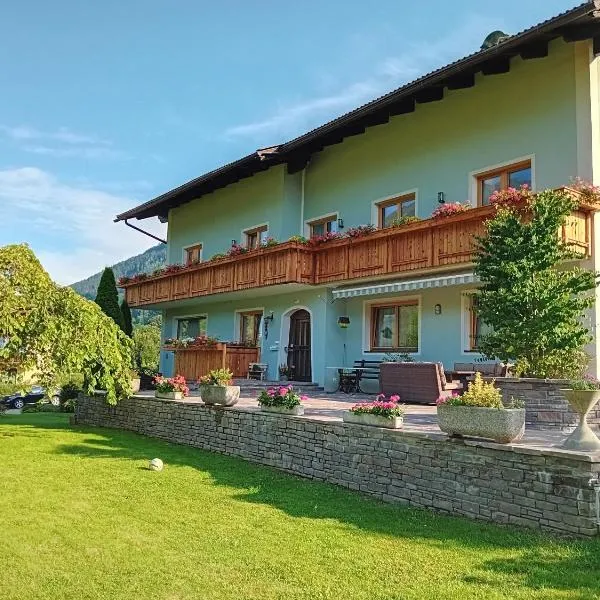Landhaus Königsreiner，位于Kolbnitz的酒店