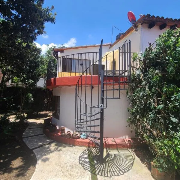 Linda casa en Tepoztlan centro 2，位于Texcalpan的酒店