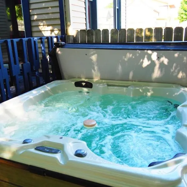 Restoration - Private Spa And Great Location!，位于法兰克福的酒店