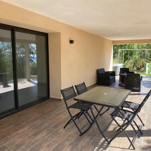 Bas de villa - Canella，位于萨里索伦札拉的酒店