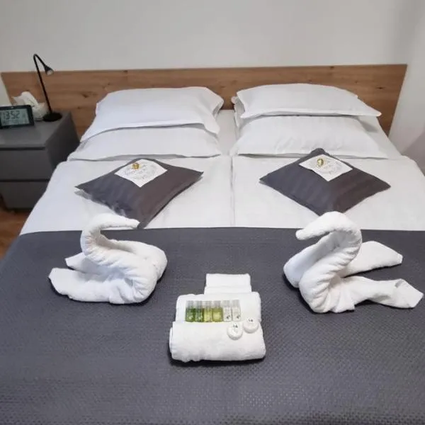 Studio Apartment Nähe S-Bahn inklusive Parkplatz，位于Oberesslingen的酒店