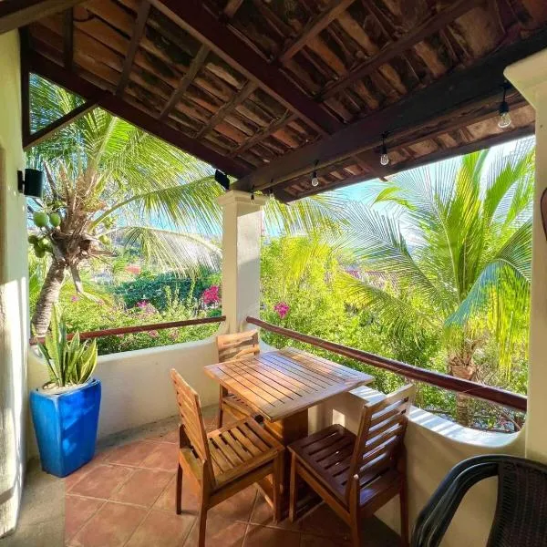 Stylish & Comfortable Condo With Balconies，位于利比里亚的酒店