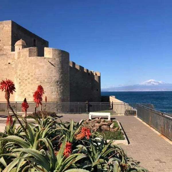 Trinacrie Home's，位于布鲁克里的酒店