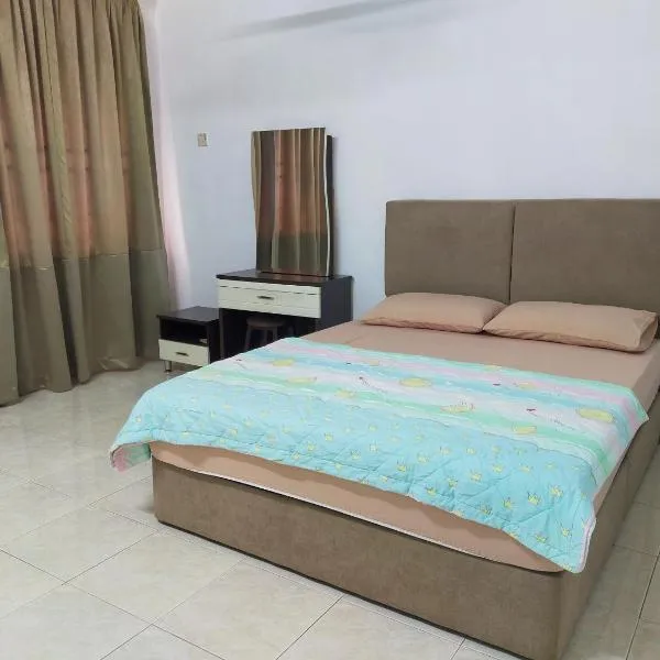 Malim Joyous Homestay，位于Kampong Alor Gajah的酒店