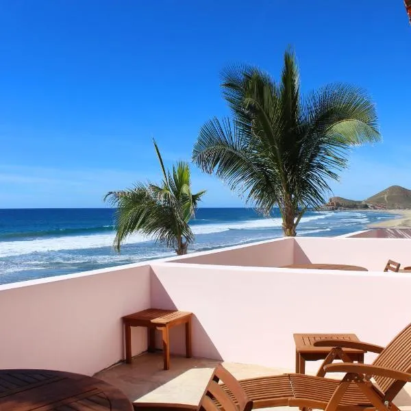 Cerritos Beach Inn，位于El Pescadero的酒店