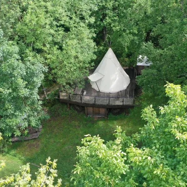 Le tipi à Marie, déconnectez- vous !!!，位于Cambounès的酒店