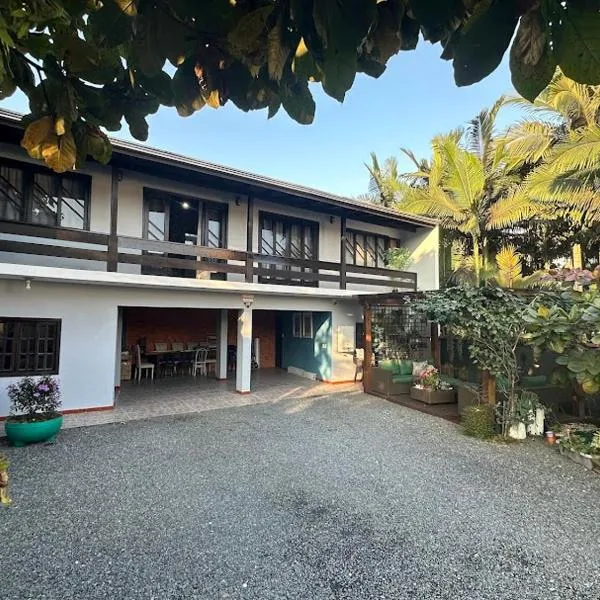 Araújo Residence - Lar Doce Lar，位于约恩维利的酒店