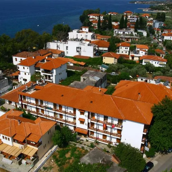 IZEΛA Hotel,位于卡拉内拉的酒店