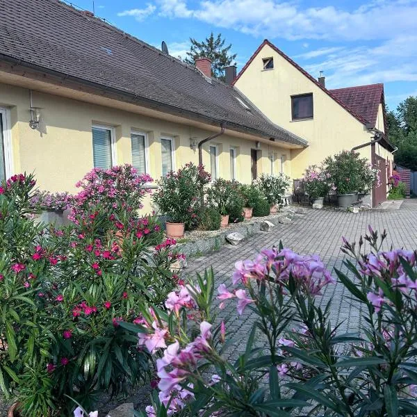 Seeland Lodge，位于希尔波尔特施泰因的酒店