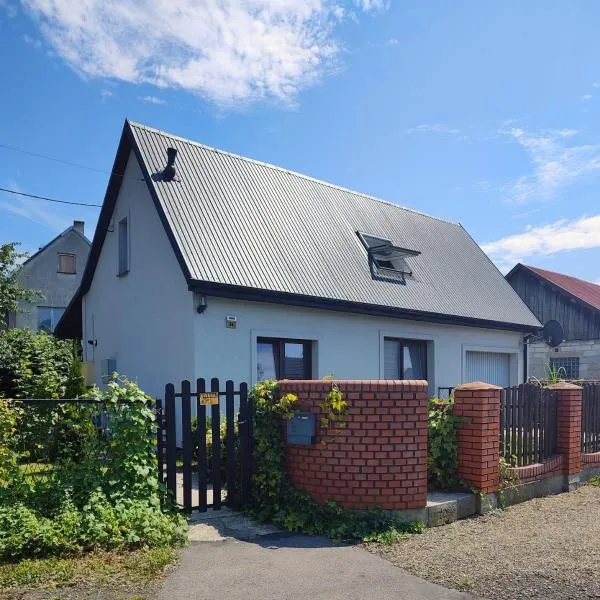 Dom na wsi w okolicy ENERGYLANDIA ZATOR，位于Łączany的酒店