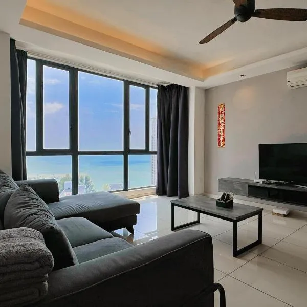 Tanjung Tokong Luxury SEAVIEW bathtub condo 2 rooms 6 pax near Straits Quay Marina Mall 丹绒道光 豪华海景 双房浴缸 高级公寓，位于丹绒道光的酒店