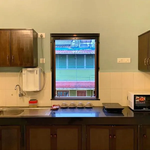 Calangute Candolim Beach Bay villas and Apartments，位于巴加的酒店