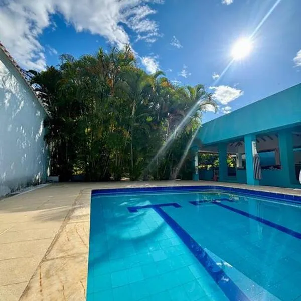 Casa y piscina privada a 10 minutos de la Vega, Cundinamarca，位于Nimaima的酒店