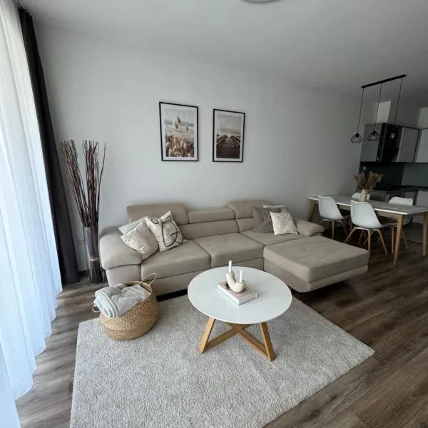 Lelle Resort Apartman，位于巴拉通雷勒的酒店