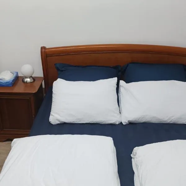 Ferme aux Arbres, B&B Appartement rez-de-chaussée，位于Lanfroicourt的酒店