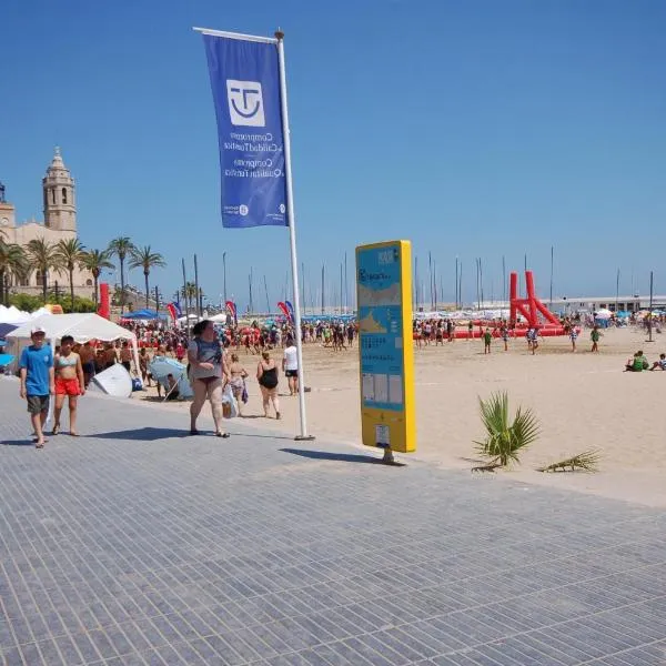 Sitges rooms by Sitges Apartment，位于锡切斯的酒店
