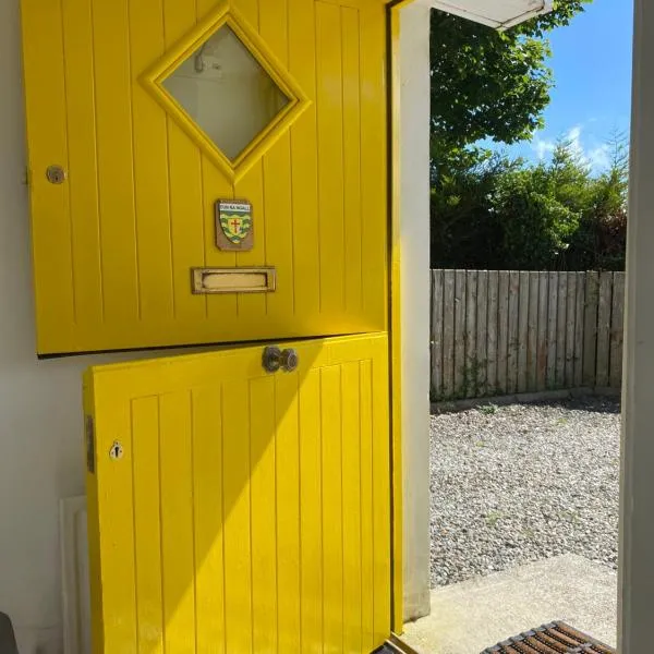 Yellow door cottage，位于莫维尔的酒店