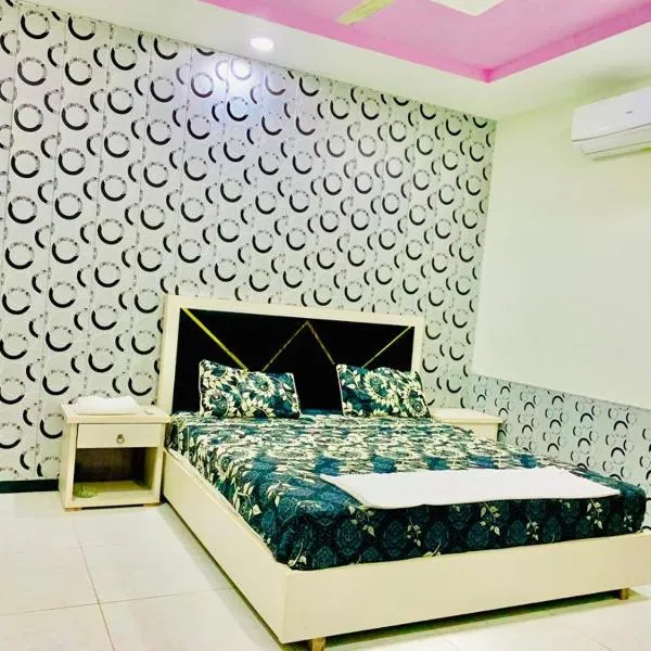 Guest House near islamabad airport，位于伊斯兰堡的酒店