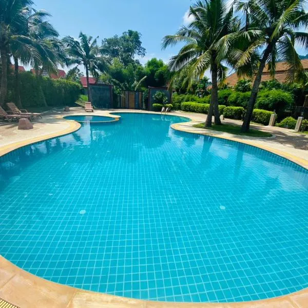 Apartel at Lanta Resort，位于甲米镇的酒店