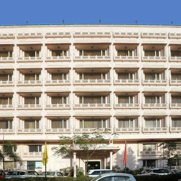 维斯塔孔雀宫酒店，位于斋浦尔的酒店