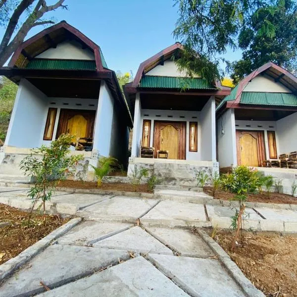 Diki Bungalows，位于普拉亚的酒店