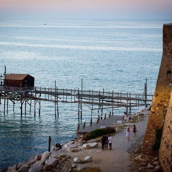 La Perla dell'Adriatico，位于泰尔莫利的酒店