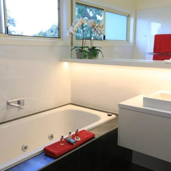 Inglenook Luxury Spa Cottage for Two，位于卡尔斯的酒店