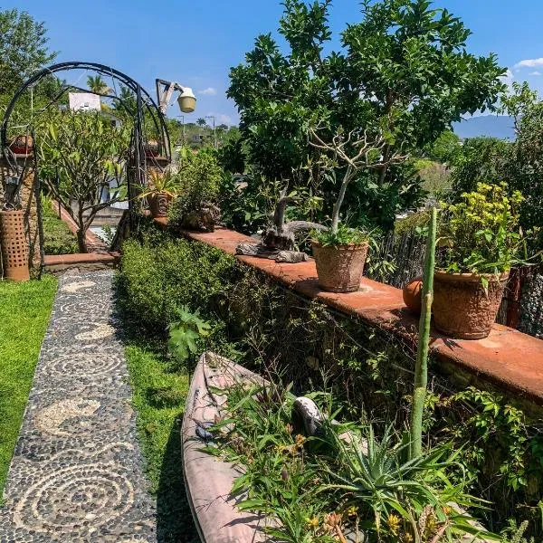 La Casa del Guamúchil，位于特克塞丁戈的酒店