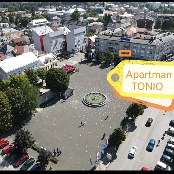 Apartment Tonio - right on the main square，位于Lički Osik的酒店