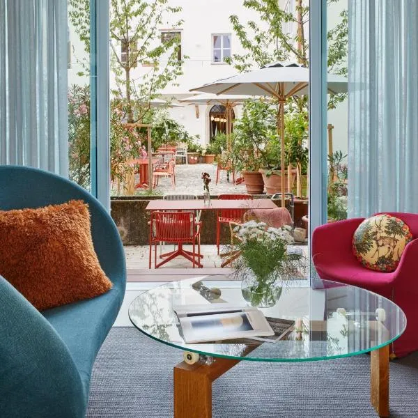 Engelwirt Hotel & Apartments，位于贝兴的酒店
