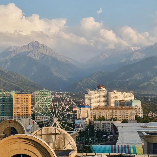 Five Business-class rooms in R-house near Mega Center Almaty，位于阿拉木图的酒店