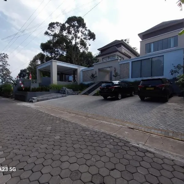 Ngaso Ing Salatiga，位于沙拉迪加的酒店