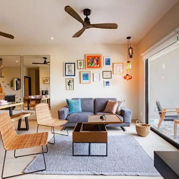 Casa LaMar 10 min Beach WIFI 300 MB2Gyms6Pools，位于普拉亚卡门的酒店