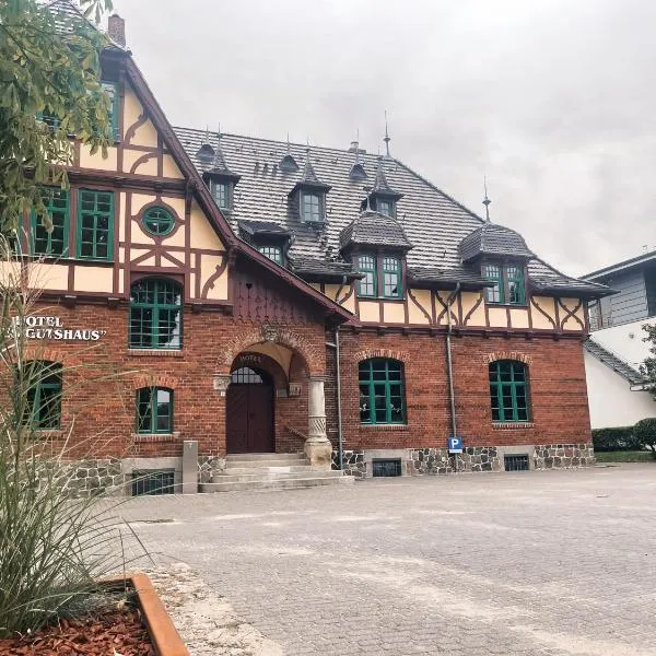 Altes Gutshaus，位于克林克的酒店